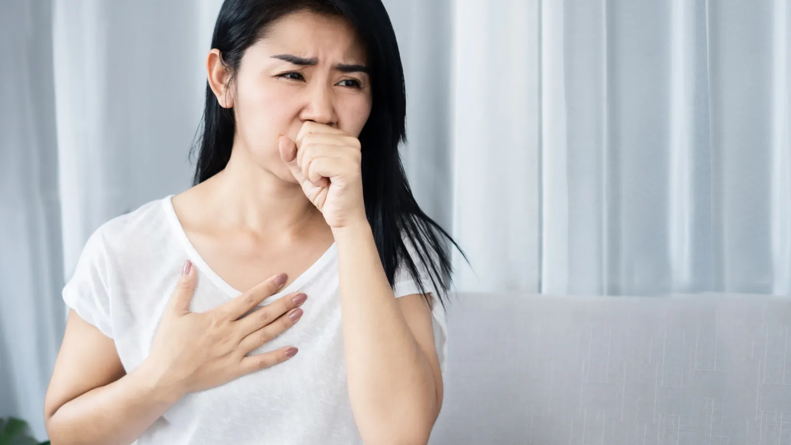 cách xử lý khi nhà bị ẩm mốc