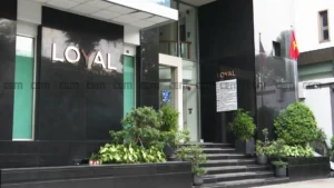 toan-canh-toa-nha-loyal-office-quan-3-chong-tham-mai-ton